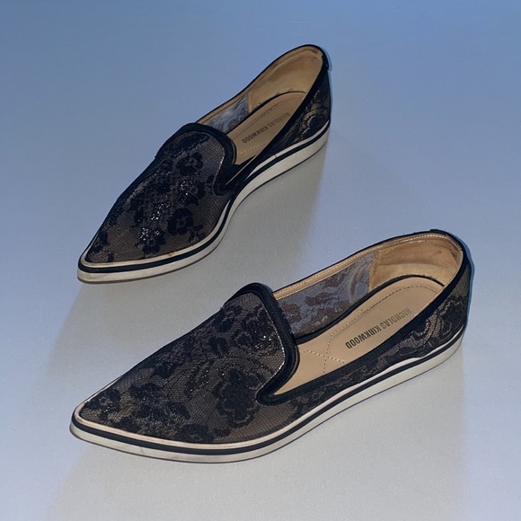 Nicholas Kirkwood Lace Floral Pattern Loafers - Picture 2 of 3